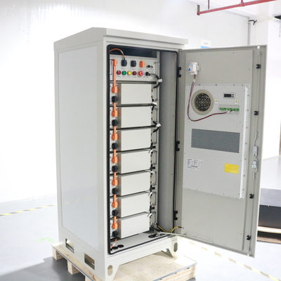 Dinding 48V Unit Baterai Penyimpanan Energi Surya 409.6V 50AH Dengan Sistem Kontrol Suhu